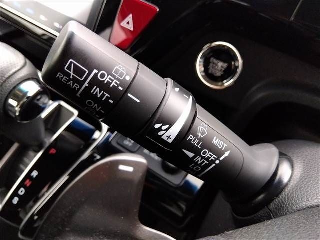 HONDA STEPWAGON 2017 Image 31