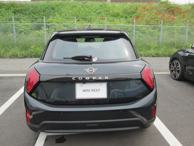 BMW MINI COOPER 5DOOR 2025 Image 31