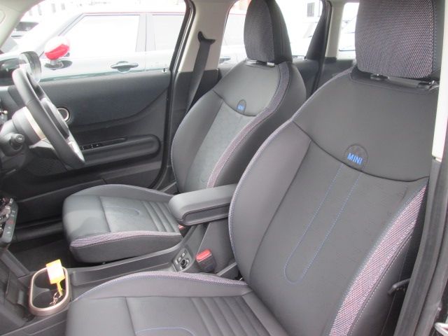 BMW MINI COOPER 5DOOR 2025 Image 31