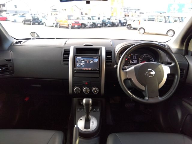 NISSAN X-TRAIL 4WD 2010 Image 31