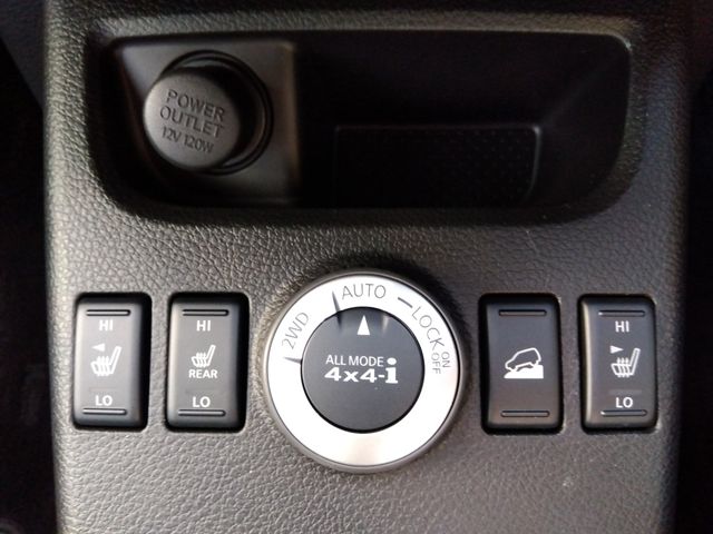 NISSAN X-TRAIL 4WD 2010 Image 31