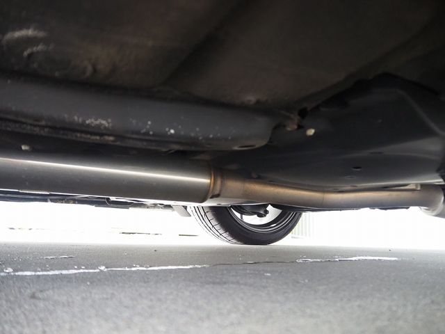 SUBARU IMPREZA WRX 5DOOR 2010 Image 31