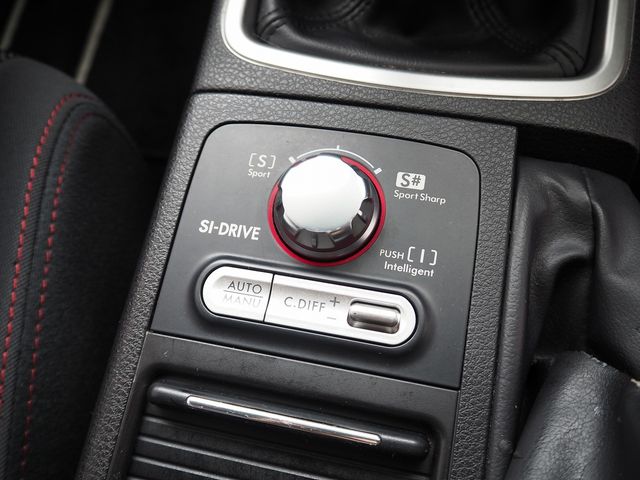 SUBARU IMPREZA WRX 5DOOR 2010 Image 31