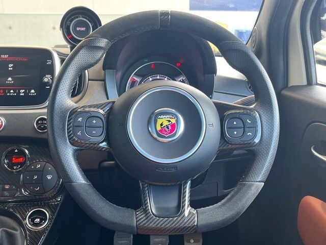 FIAT ABARTH 595 2019 Image 31