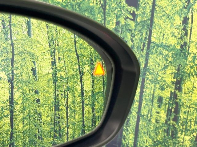 NISSAN AURA 2022 Image 31