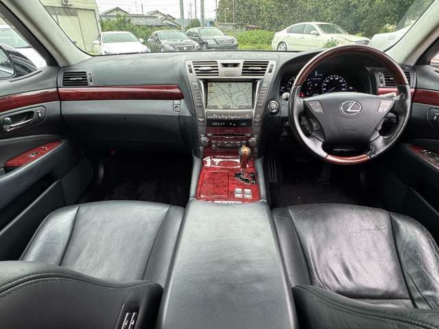 TOYOTA LEXUS LS460 2007 Image 31