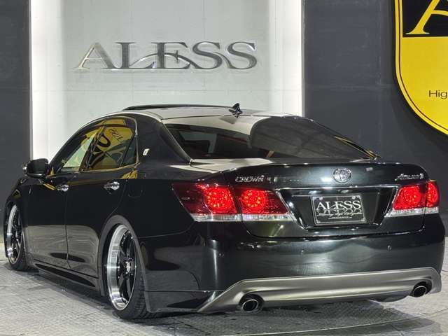 TOYOTA CROWN SEDAN 2013 Image 31