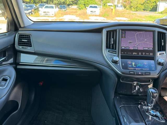 TOYOTA CROWN SEDAN 2013 Image 31