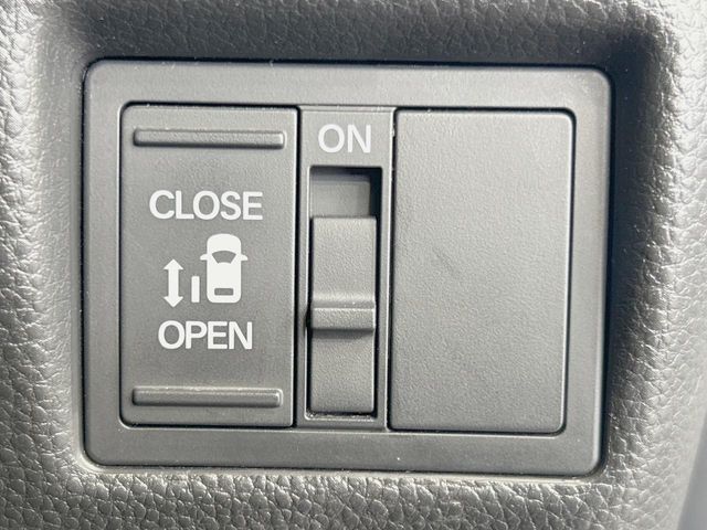 HONDA N BOX CUSTOM 2019 Image 31