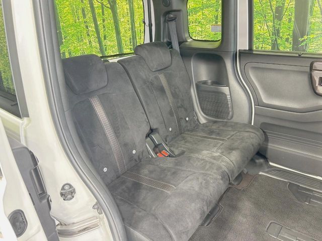 HONDA N BOX CUSTOM 2019 Image 31