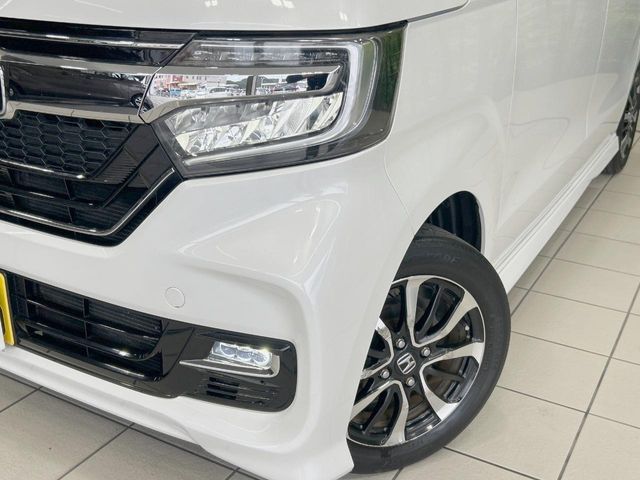 HONDA N BOX CUSTOM 2019 Image 31