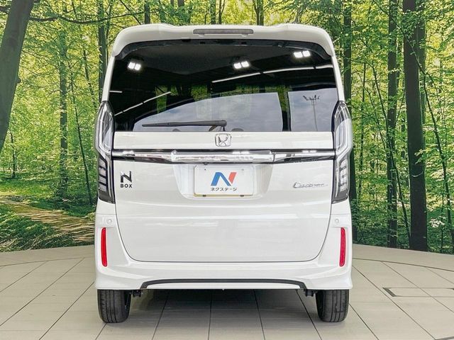HONDA N BOX CUSTOM 2019 Image 31