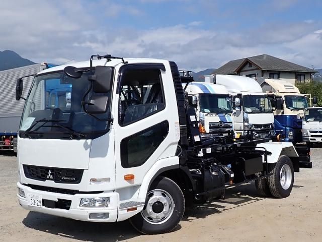 MITSUBISHI FUSOU FIGHTER 2025 Image 31