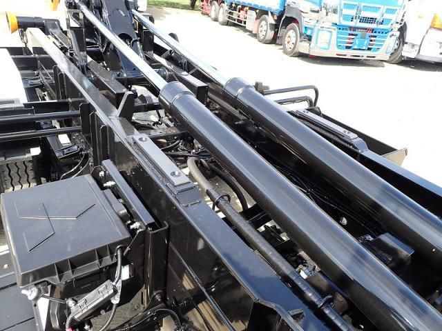 MITSUBISHI FUSOU FIGHTER 2025 Image 31