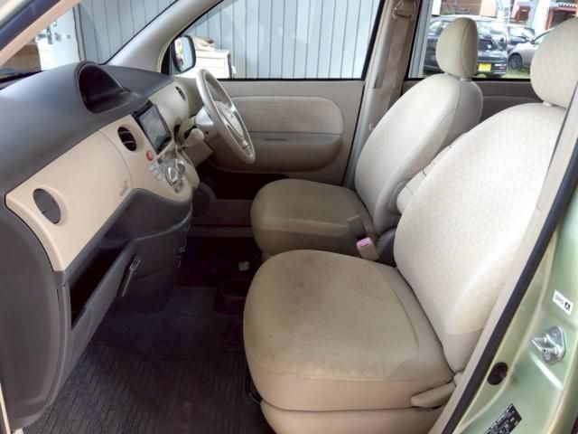 TOYOTA SIENTA 2009 Image 31