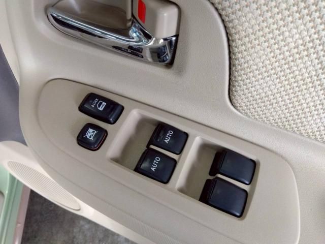 TOYOTA SIENTA 2009 Image 31