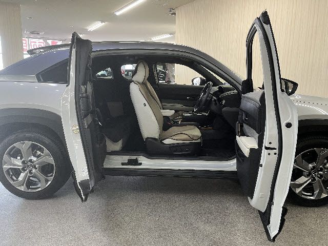 MAZDA MX-30 2021 Image 31