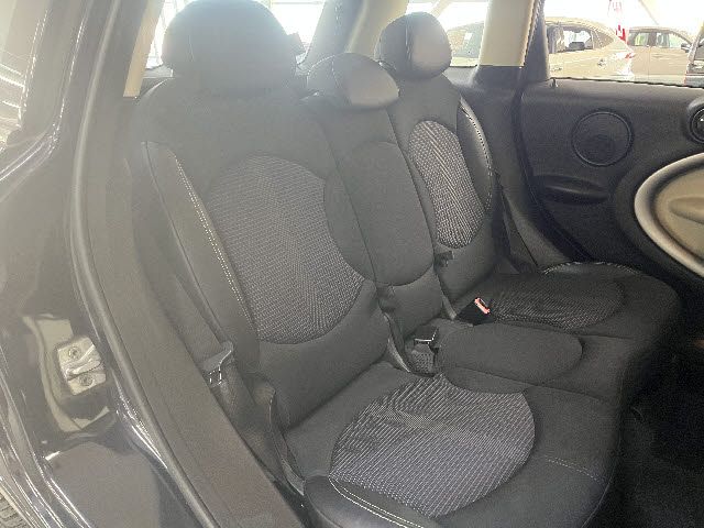 BMW MINI COOPER CROS 2011 Image 31