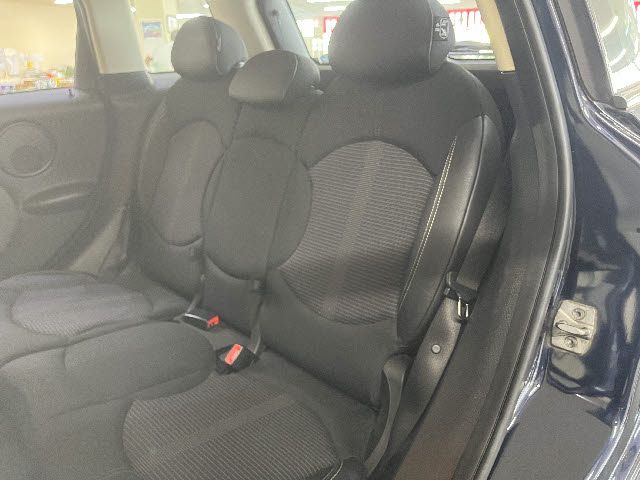 BMW MINI COOPER CROS 2011 Image 31