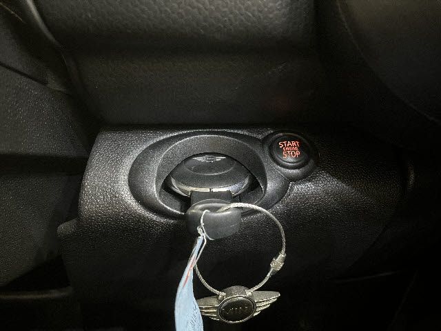 BMW MINI COOPER CROS 2011 Image 31