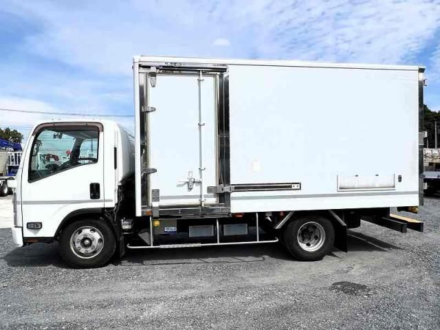 ISUZU ELF 2019 Image 31