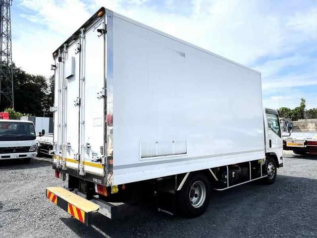 ISUZU ELF 2019 Image 31