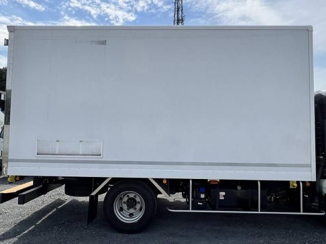 ISUZU ELF 2019 Image 31