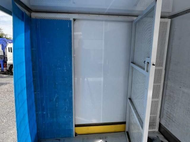 ISUZU ELF 2019 Image 31