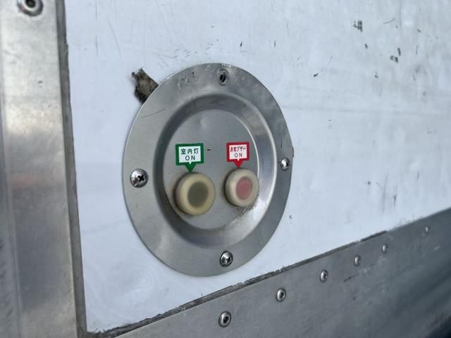 ISUZU ELF 2019 Image 31