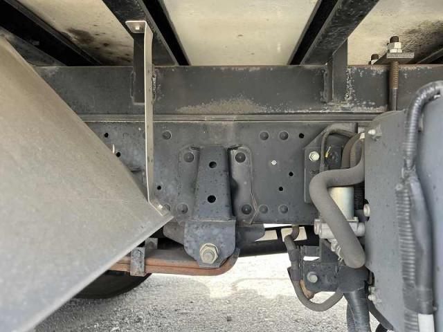 ISUZU ELF 2019 Image 31