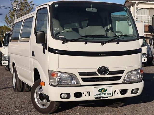 TOYOTA DYNA 2014 Image 31