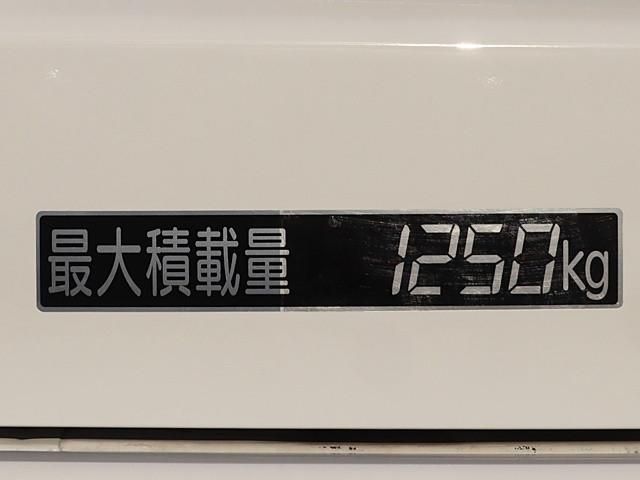 TOYOTA DYNA 2014 Image 31