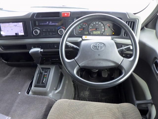 TOYOTA COASTER 2018 Image 31