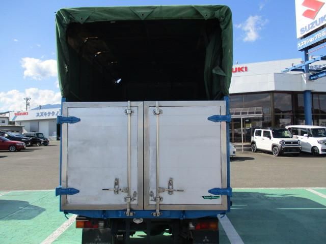 MITSUBISHI CANTER 2001 Image 31