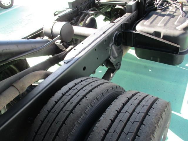 MITSUBISHI CANTER 2001 Image 31