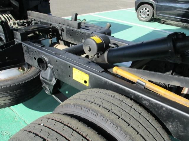 MITSUBISHI CANTER 2001 Image 31