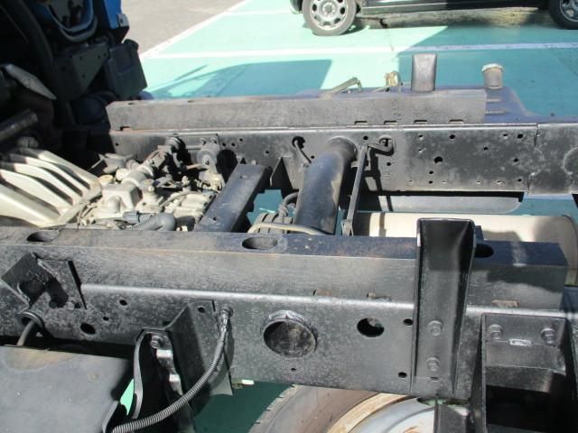 MITSUBISHI CANTER 2001 Image 31