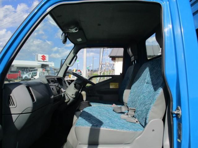 MITSUBISHI CANTER 2001 Image 31