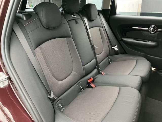 BMW MINI COOPER D CL 2017 Image 31