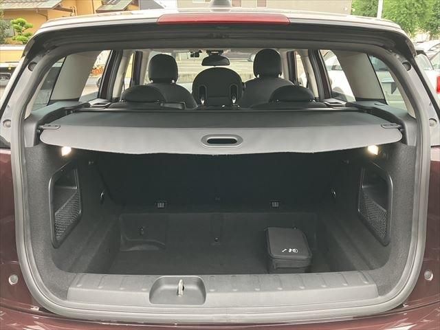 BMW MINI COOPER D CL 2017 Image 31