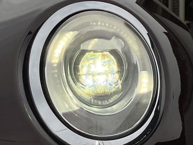 BMW MINI COOPER D CL 2017 Image 31