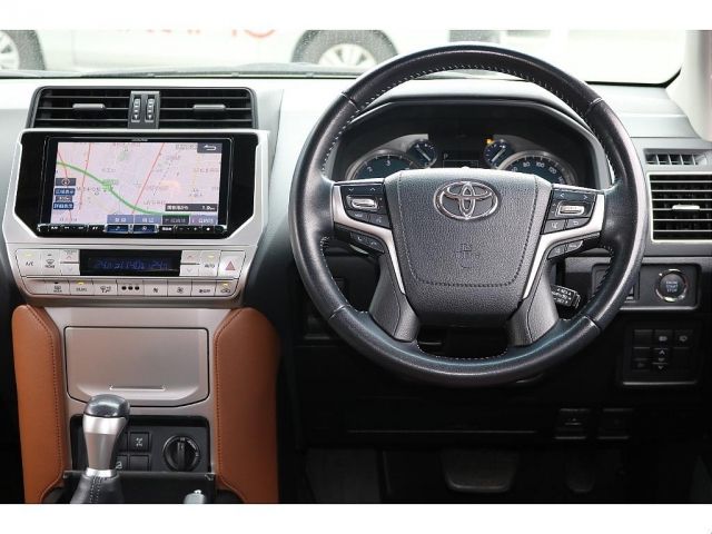 TOYOTA LANDCRUISER PRADO 2021 Image 31