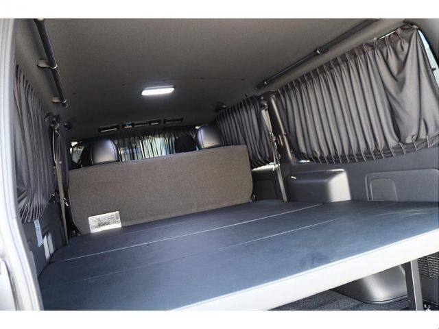 TOYOTA HIACE VAN 4WD 2021 Image 31