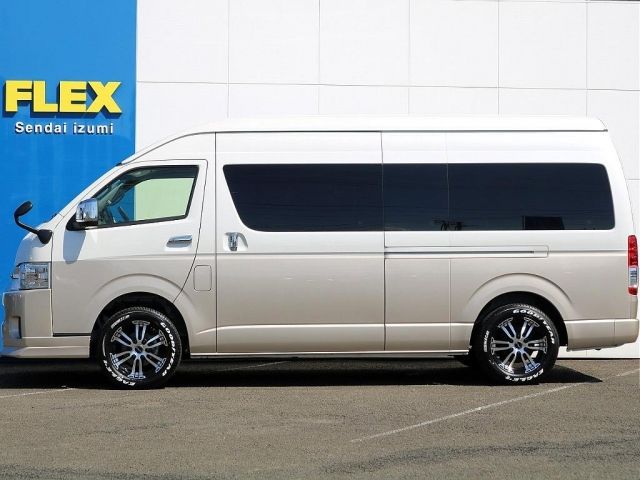 TOYOTA HIACE WAGON 4WD 2024 Image 31