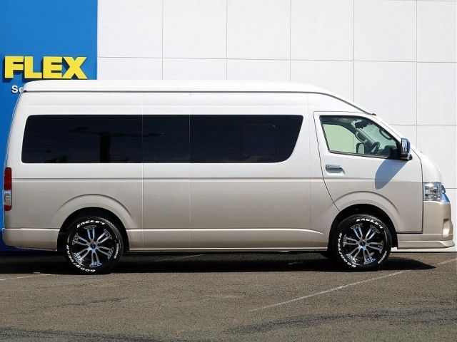 TOYOTA HIACE WAGON 4WD 2024 Image 31