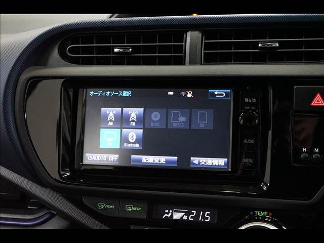 TOYOTA AQUA 2015 Image 31