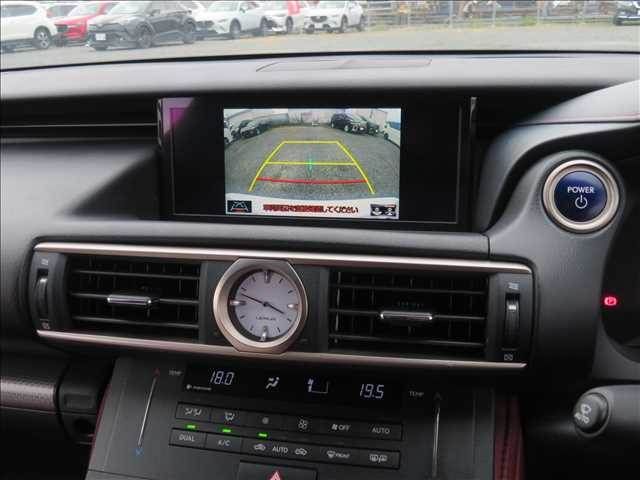 TOYOTA LEXUS RC300H 2018 Image 31