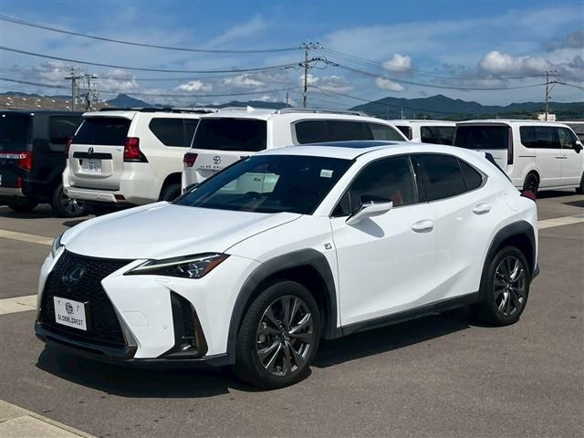 TOYOTA LEXUS UX200 2020 Image 31