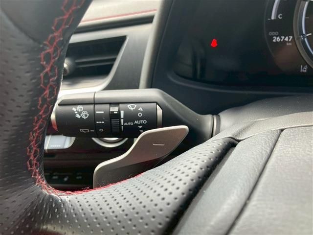 TOYOTA LEXUS UX200 2020 Image 31