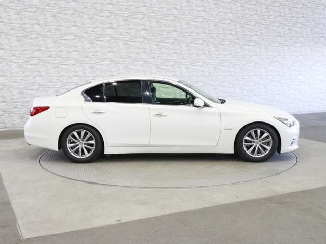 NISSAN SKYLINE HYBRID 2014 Image 31